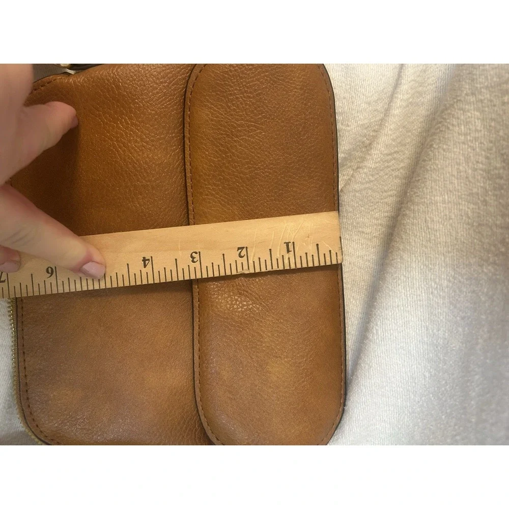 Small Crossbody Purse Camel Color Front Magnetic Pocket Zip Inside Pocket Strap
